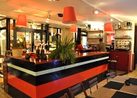 Restaurant bar dans le 11�me