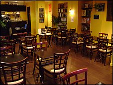 Photo restaurant paris L'Apostrophe Café - Une soirée qui s’annonce sous le signe du bio et de la lecture…