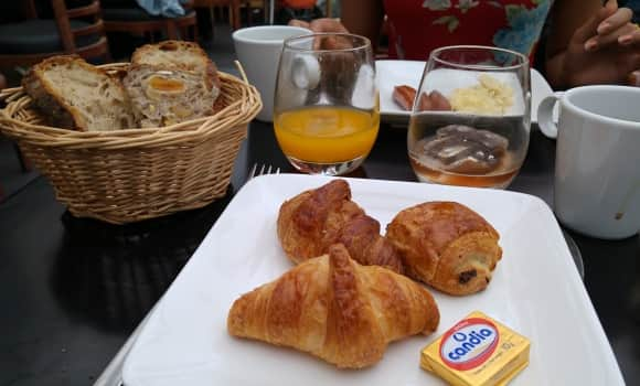 Restaurant Franais 108 Caf - Librairie des Orgues  Paris - Photo 5