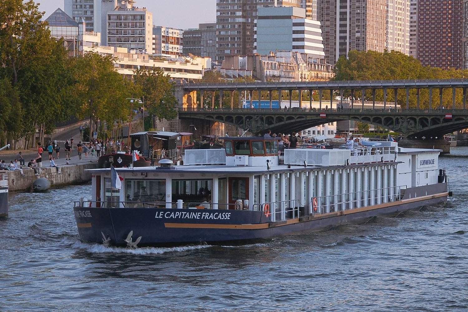 Restaurant Franais Capitaine Fracasse  Paris - Photo 1