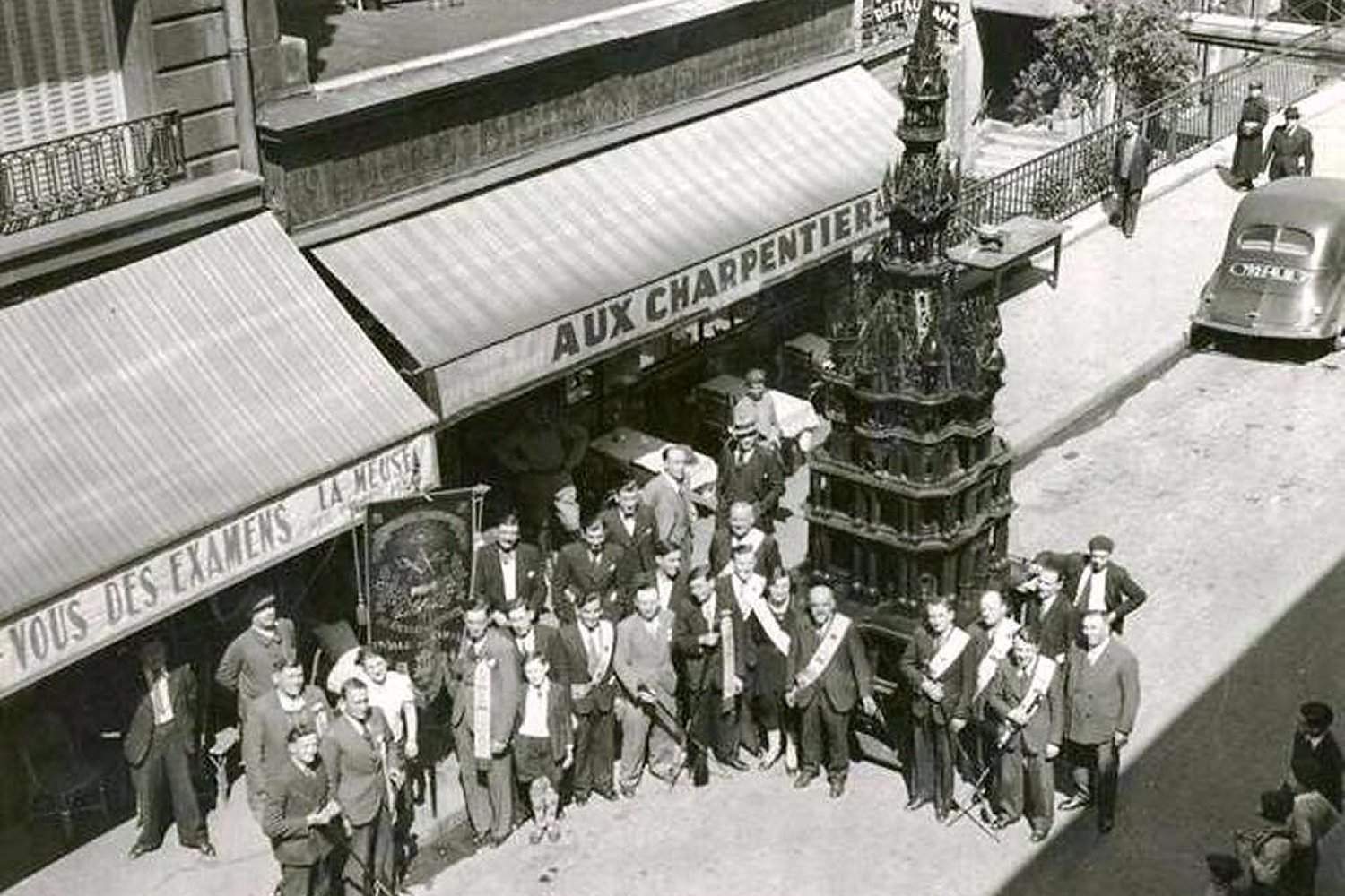 Restaurant Franais Aux Charpentiers  Paris - Photo 1