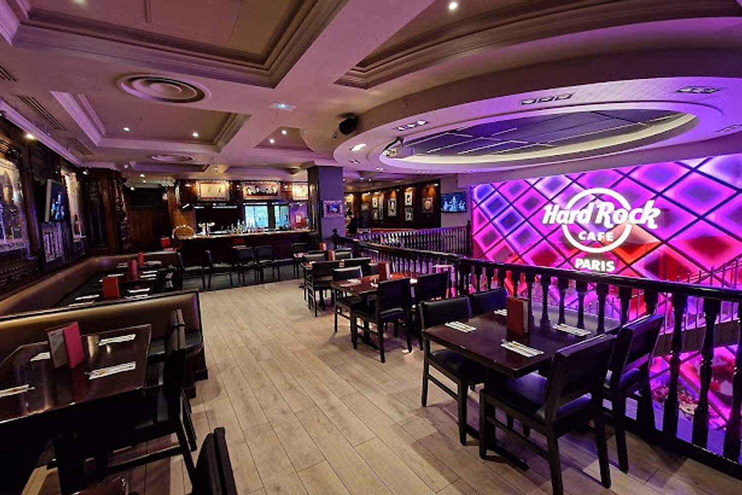 Restaurant Amricain Hard Rock Caf  Paris - Photo 1