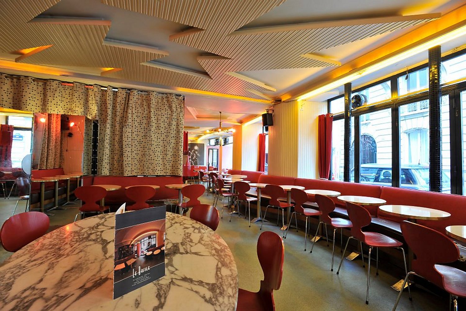 Restaurant Franais Basile  Paris - Photo 1