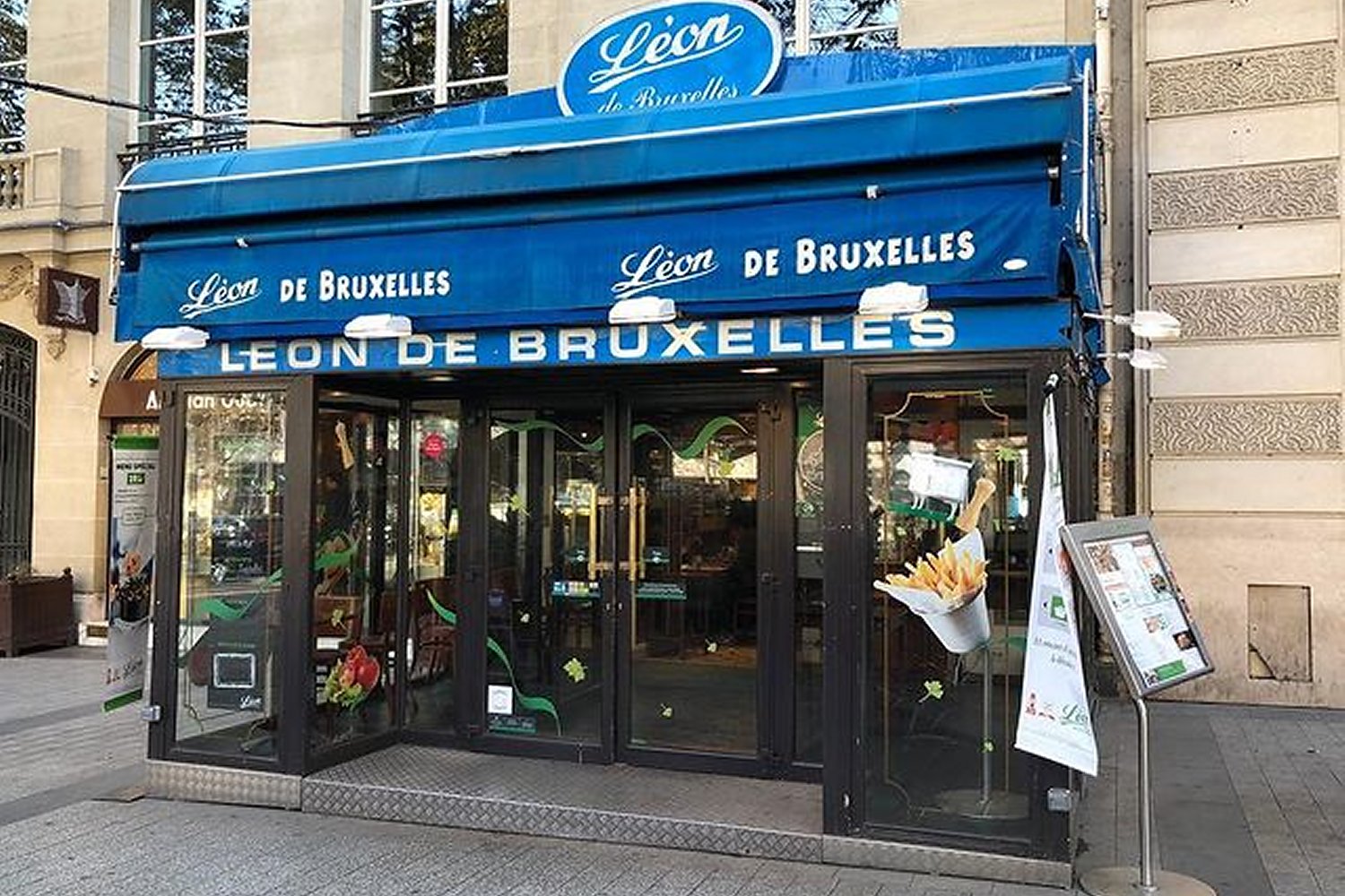 Restaurant Franais Lon de Bruxelles Champs-Elyses  Paris - Photo 1
